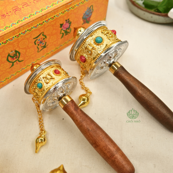 Kinh luân xoay lớn vàng viền bạc - Ảnh 11