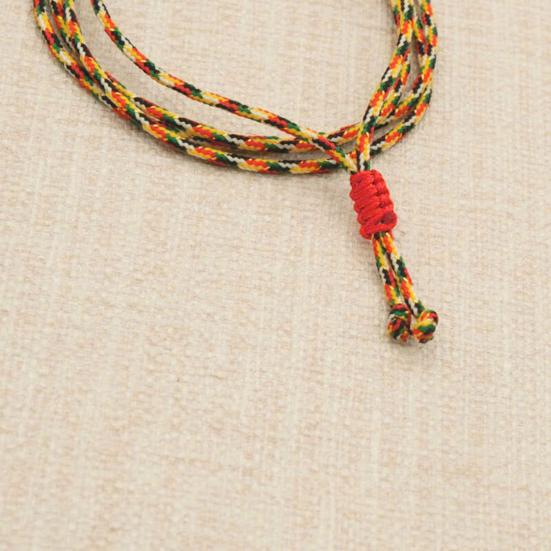 Vòng tay ngũ sắc vàng kim thắt nút dẹt- freesize nam- Chồi Nhỏ - Ảnh 4
