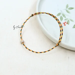 Vòng tay ngũ sắc dây 1.0mm màu vàng kim phối hạt bồ đề freesize người lớn - Chồi Nhỏ