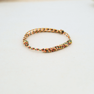 Vòng tay ngũ sắc Nepal màu vàng kim thắt nút kim cang - freesize nữ- Chồi Nhỏ