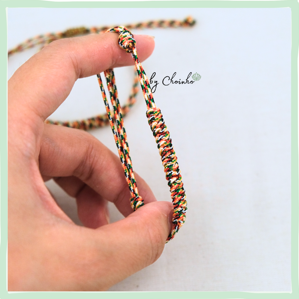 Vòng tay ngũ sắc thắt 18 nút kim cang cho nữ | dây ngũ sắc vàng ánh kim 1.5mm | freesize tay nữ | Chồi Nhỏ 1 Vòng tay ngũ sắc thắt 18 nút kim cang cho nữ | dây ngũ sắc vàng ánh kim 1.5mm | freesize tay nữ | Chồi Nhỏ