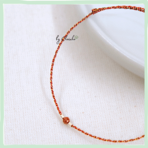 Vòng chân ngũ sắc phối kim sa nâu và ống bạc | dây đỏ dày 0,5mm hạt kim sa nâu ống bạc | freesize mọi cổ tay | Chồi Nhỏ