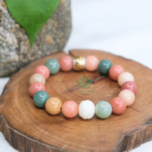 Vòng tay 16 hạt bồ đề ngũ sắc phối charm lục tự khắc chìm | Chồi Nhỏ