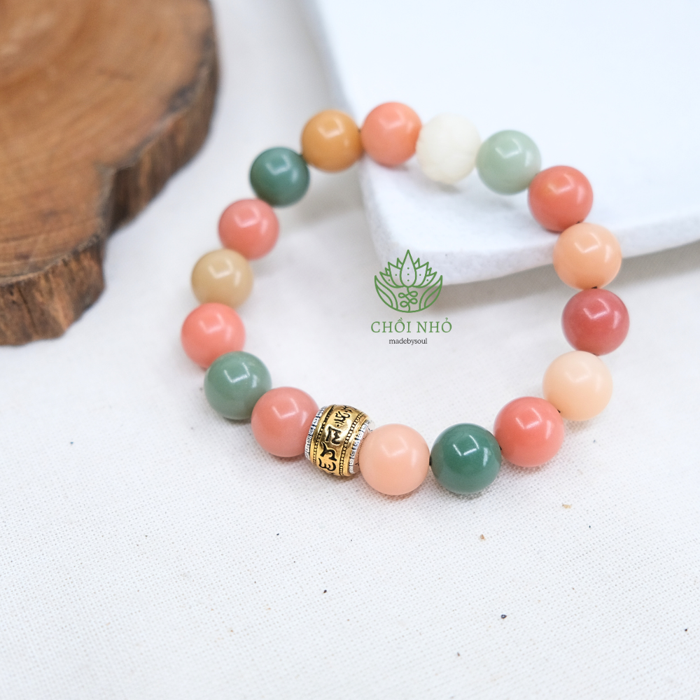 Vòng tay 16 hạt bồ đề ngũ sắc phối charm lục tự khắc chìm | Chồi Nhỏ 6 Vòng tay 16 hạt bồ đề ngũ sắc phối charm lục tự khắc chìm | Chồi Nhỏ - Ảnh 6