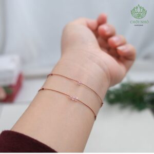 Vòng chỉ ngũ sắc siêu mảnh CHỒI NHỎ made with soul Dây 0.5mm mix đá thạch anh dâu hình lập phương Freesize