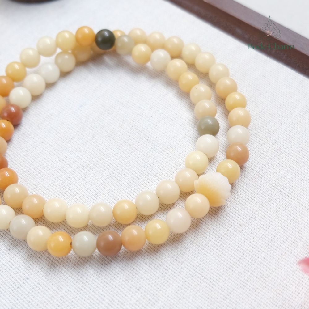Chuỗi hạt Bồ Đề 8mm mix charm sen quấn 3 vòng 4 Chuỗi hạt Bồ Đề 8mm mix charm sen quấn 3 vòng - Ảnh 4