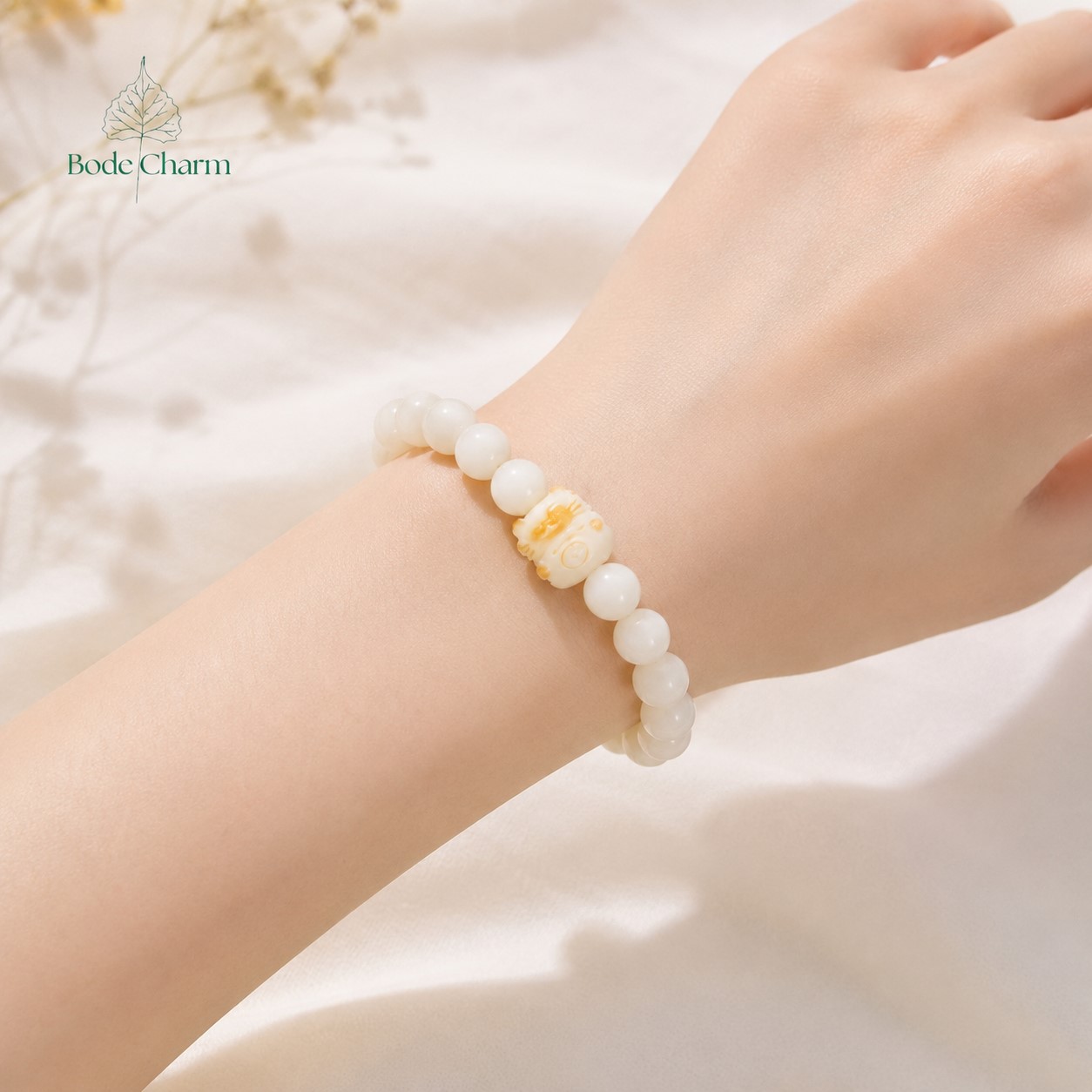 Vòng tay phong thủy Bạch Ngọc Bồ Đề mix mèo may mắn 7 Vòng tay phong thủy Bạch Ngọc Bồ Đề mix mèo may mắn - Ảnh 7