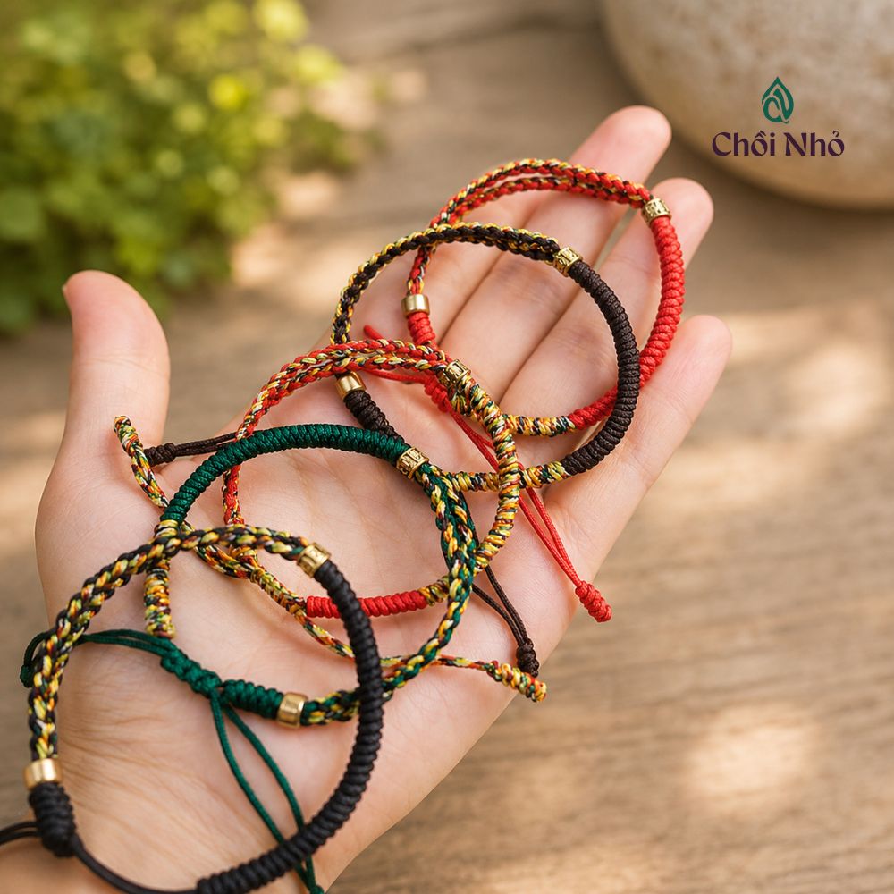 Vòng Ngũ Sắc Phối Dây Đen và Charm OM - Hợp Mệnh Thủy, Mệnh Mộc 4 Vòng Ngũ Sắc Phối Dây Đen và Charm OM - Hợp Mệnh Thủy, Mệnh Mộc - Ảnh 4