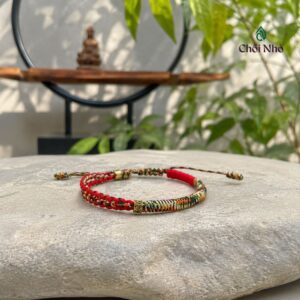 Vòng Chỉ Ngũ Sắc Charm OM | Cân Bằng Ngũ Hành, Bảo Hộ Tâm Linh